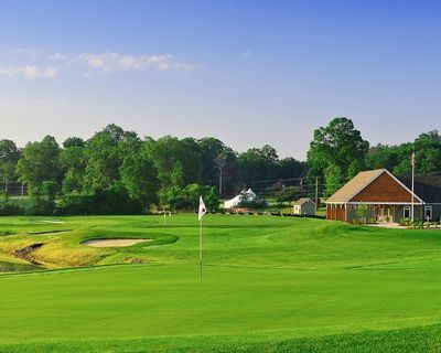 Lyman Orchards Apple Nine Golf Course